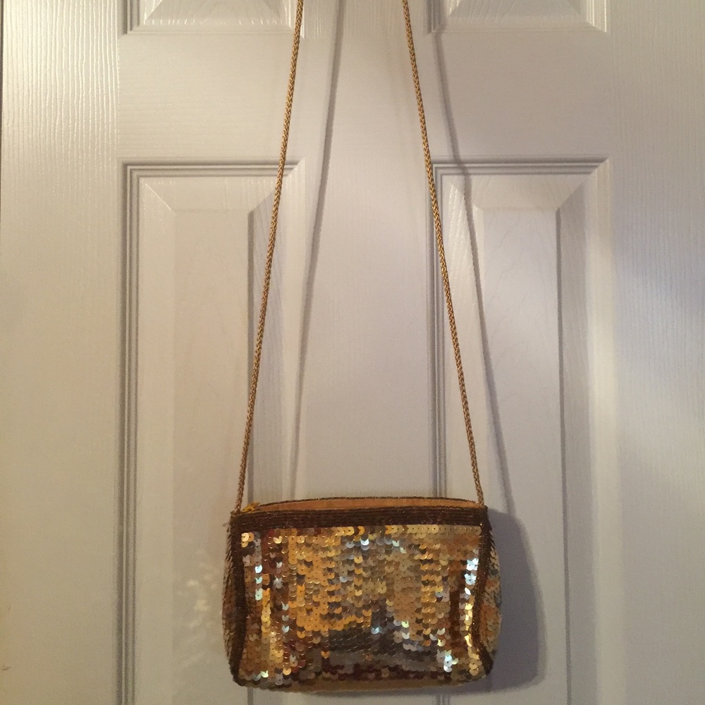 Sequined shoulder bag